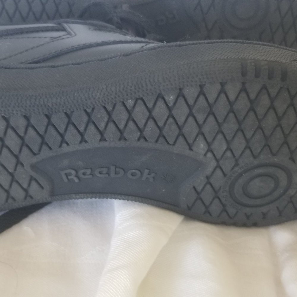 Men's Reebok Classic - Picture 5 of 6